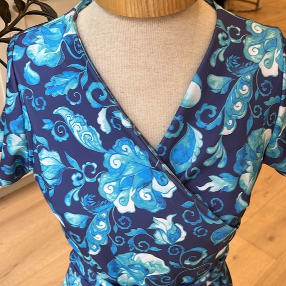 EUC Maxime Zeaberg  Toronto Designer blue floral print midi length wrap dress - Picture 2 of 11